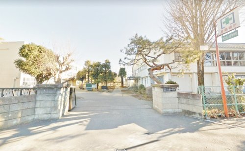 市立三ケ島中学校まで、約1496m
