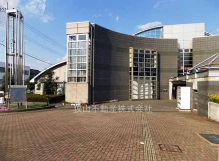 狭山台図書館まで、約852m