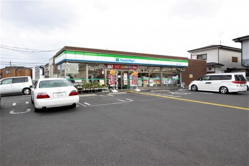 ファミリーマート 新狭山二丁目店まで、約791m
