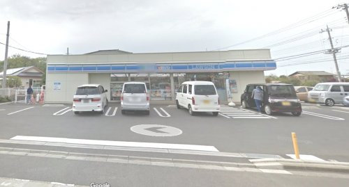 ローソン 入間高倉4丁目店まで、約151m