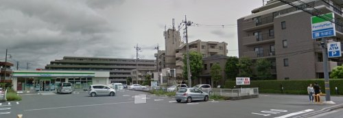 ファミリーマート入間東藤沢店まで、約533m