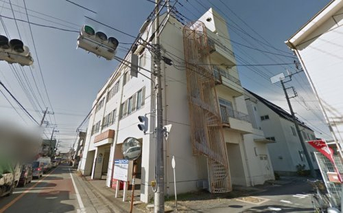 石山病院まで、約896m
