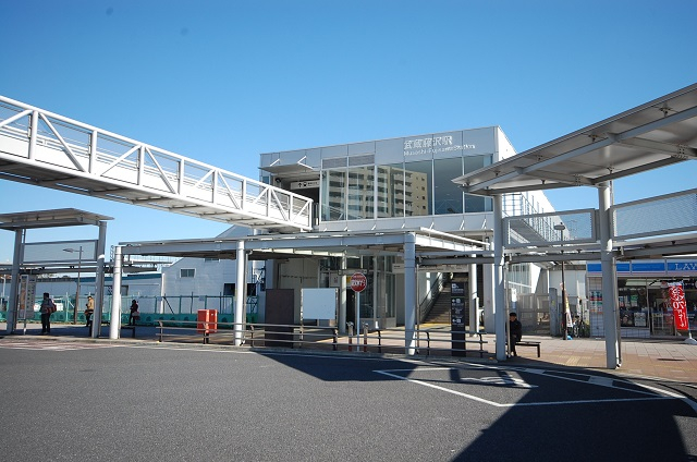 西武池袋線武蔵藤沢駅まで、約1287m