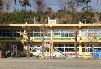 水富幼稚園まで、約640m