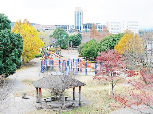 阿須運動公園まで、約1869m