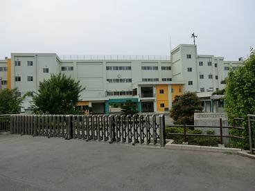 市立加治東小学校まで、約1335m