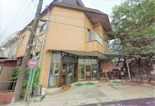 めぐみ幼稚園まで、約300m
