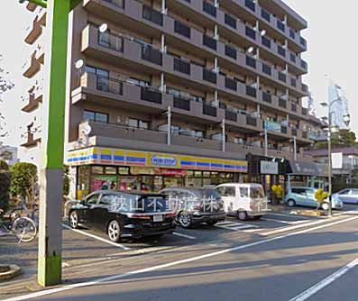 ミニストップ 新狭山店まで、約855m