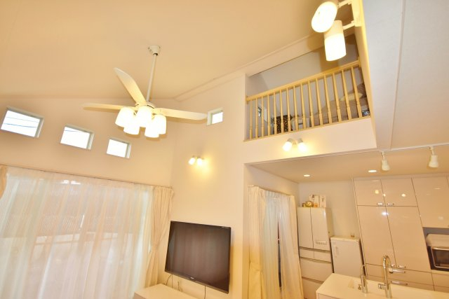 小屋裏収納
