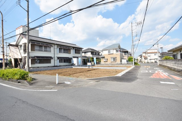 落ち着いた雰囲気の外観です