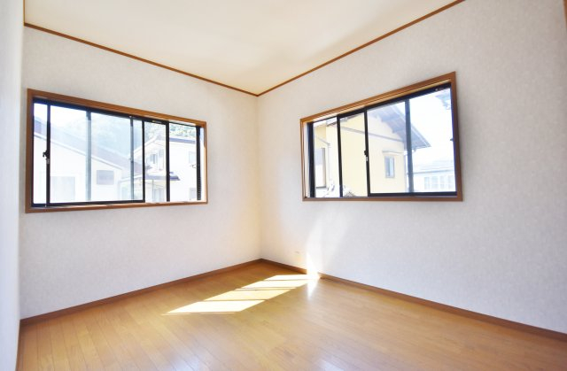 個人の部屋や寝室として使える洋室です