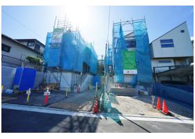 【横浜市保土ケ谷区宮田町3丁目308-3新築戸建て】★仲介手数料無料★（峯小学校・宮田中学校）