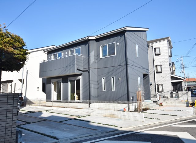 建物は狭山不動産(株)オリジナルSAN+ 高性能ZEH住宅(太陽光設置)本体29坪、坪単価53.9万円(税込)で建築可能
