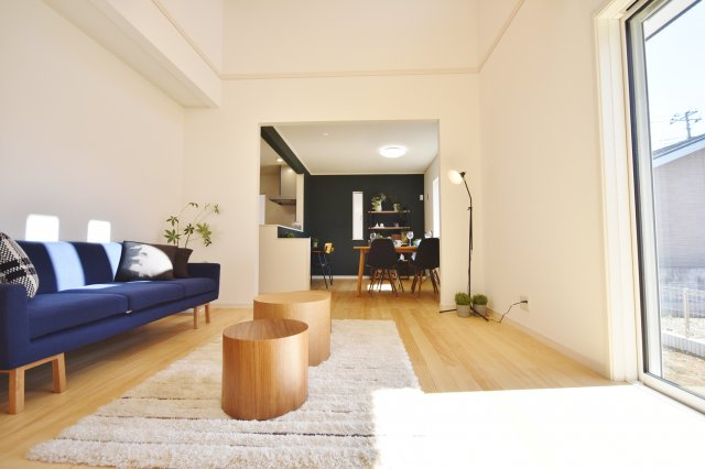 SAN+ZEH(ネットゼロエネルギーハウス)基準クリア住宅や耐震等級3の家。最大10KWまで実質0円にてZEH住宅となる太陽光発電設置可能の建物価格1550万円(税込)基準面積27~28.5坪標準